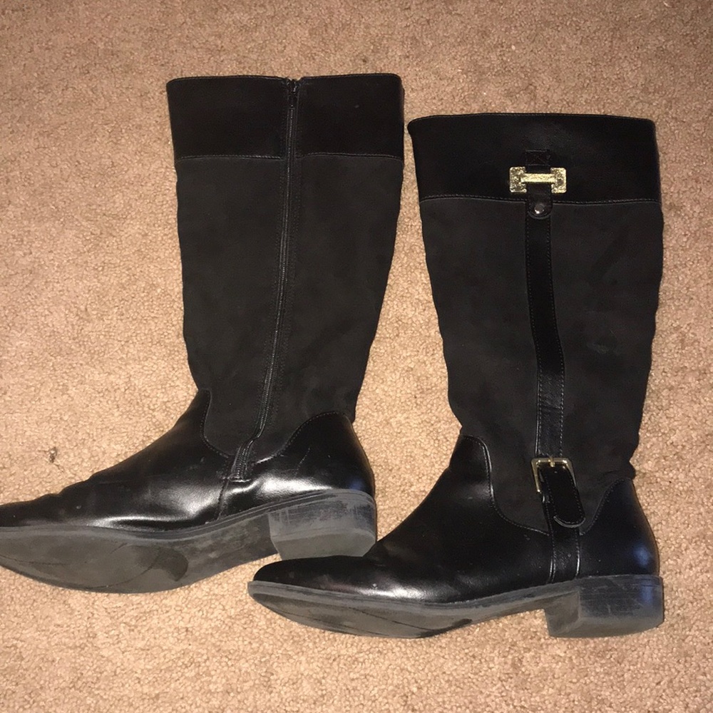 Black boots